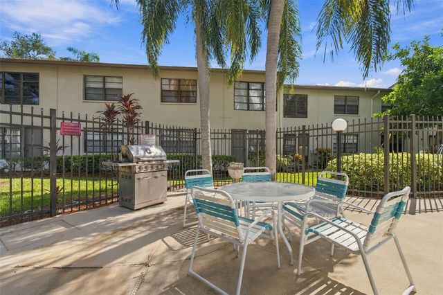 3036 EASTLAND BOULEVARD E105, Clearwater, FL 33761