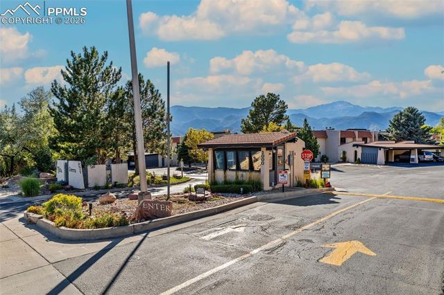 1142 Fontmore Road C, Colorado Springs, CO 80904