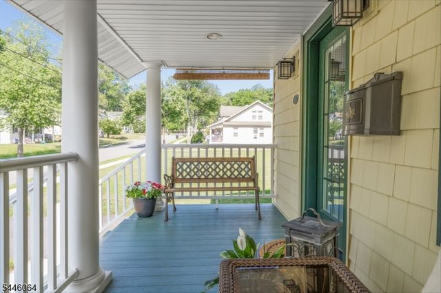 20 Lincoln Ave, Livingston Twp., NJ 07039