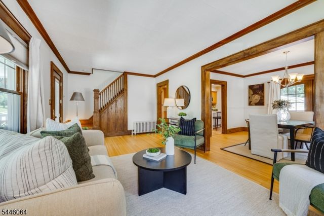 20 Lincoln Ave, Livingston Twp., NJ 07039