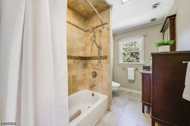 20 Lincoln Ave, Livingston Twp., NJ 07039