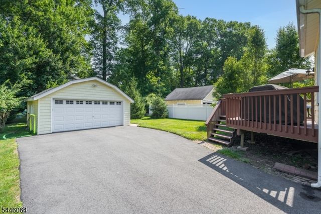 20 Lincoln Ave, Livingston Twp., NJ 07039