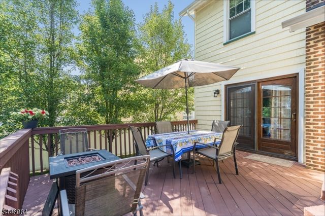 20 Lincoln Ave, Livingston Twp., NJ 07039