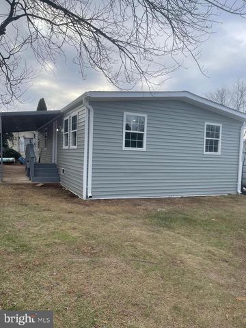 14731 NATIONAL DR, Chantilly, VA 20151