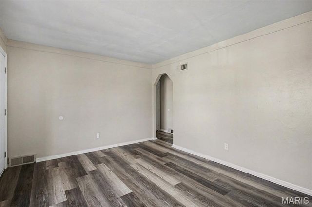 7030 Emma Avenue, St Louis, MO 63136