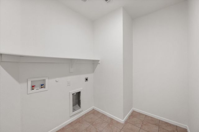 8333 Muddy Creek Drive, Fort Worth, TX 76131