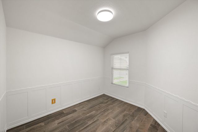 8333 Muddy Creek Drive, Fort Worth, TX 76131