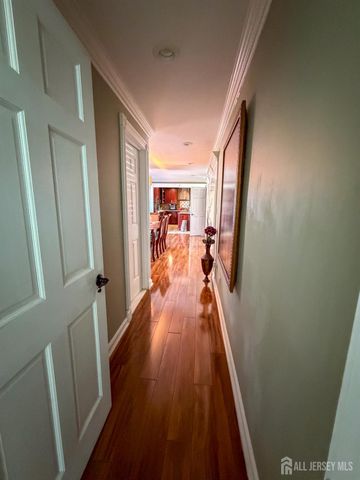 199 E Arthur Place, Iselin, NJ 08830