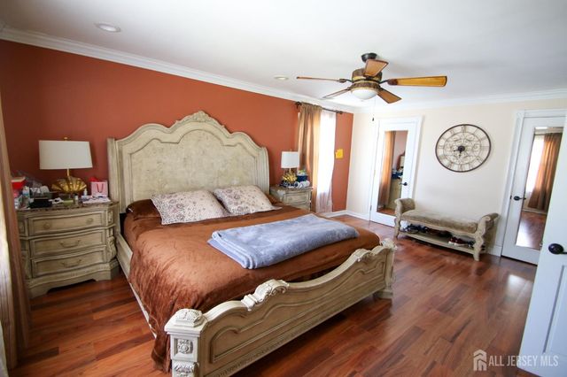 199 E Arthur Place, Iselin, NJ 08830