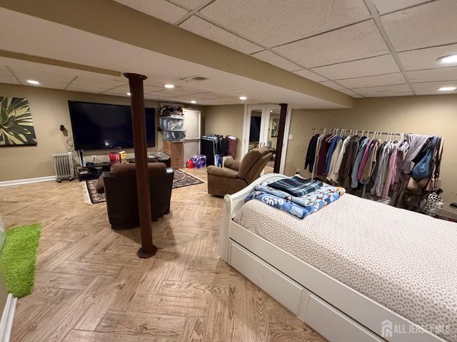 199 E Arthur Place, Iselin, NJ 08830