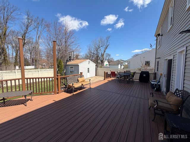 199 E Arthur Place, Iselin, NJ 08830