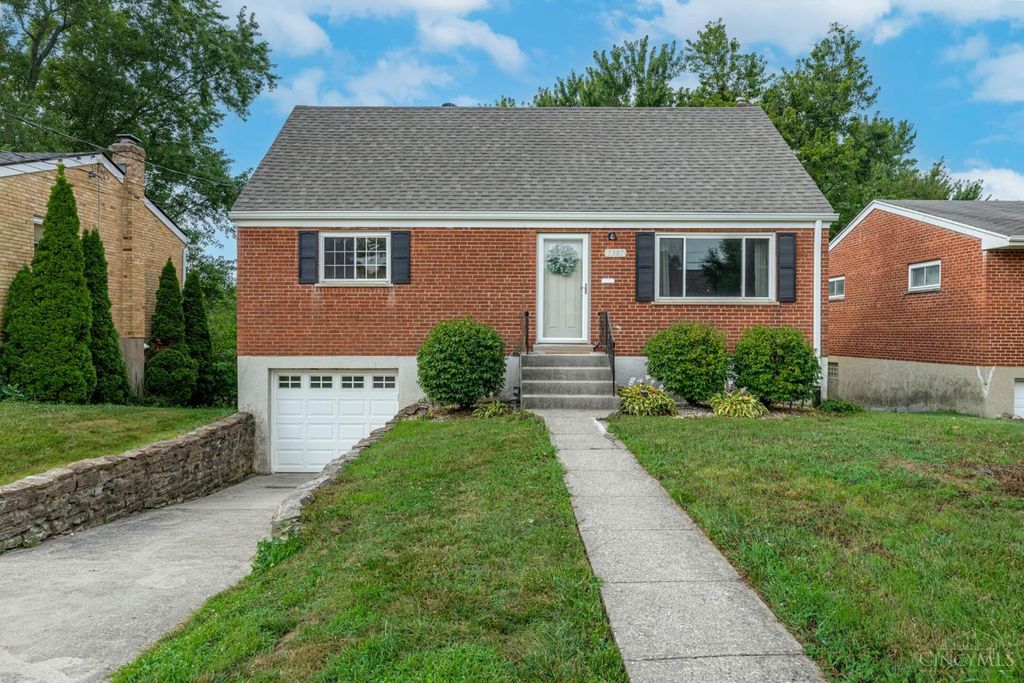 5387 Romance Lane, Delhi Twp, OH 45238