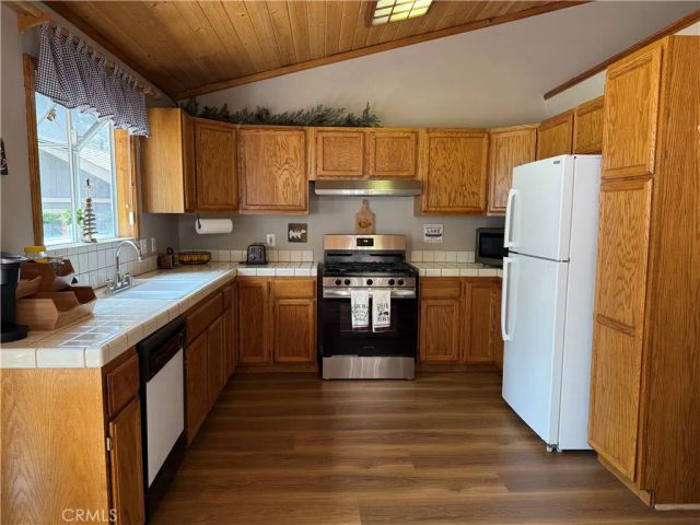 312 W Aeroplane, Big Bear City, CA 92314
