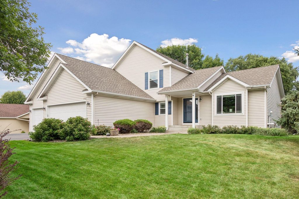 10362 Fox Run Road, Woodbury, MN 55129 — exterior