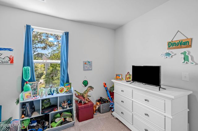 23 Bay Breeze Lane, Beaufort, SC 29907