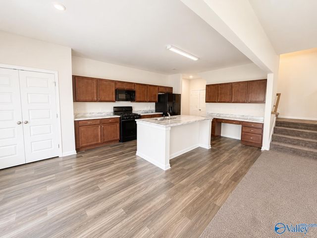 121 Emma Grace Lane, New Market, AL 35761
