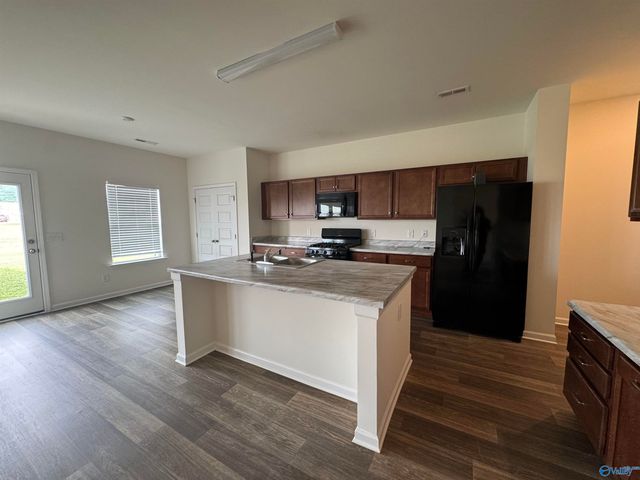 121 Emma Grace Lane, New Market, AL 35761
