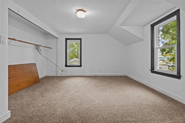 1223 W SUMMER STREET, Appleton, WI 54914