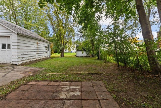 1223 W SUMMER STREET, Appleton, WI 54914