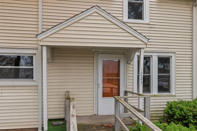 1223 W SUMMER STREET, Appleton, WI 54914