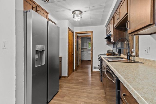 1223 W SUMMER STREET, Appleton, WI 54914