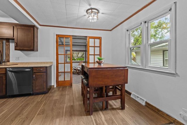 1223 W SUMMER STREET, Appleton, WI 54914