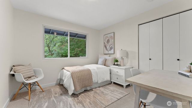 6504 119th Avenue SE, Bellevue, WA 98006
