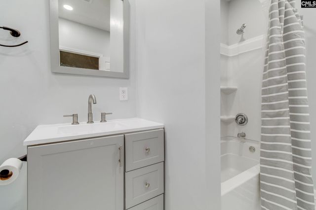 140 Crimson Queen Drive, Blythewood, SC 29016