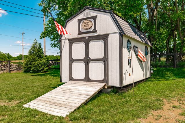 794 Brights Ln, Gallatin, TN 37066