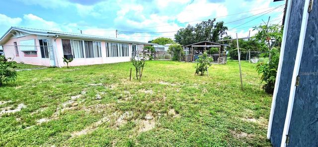 229 RAYMOND AVENUE, Frostproof, FL 33843