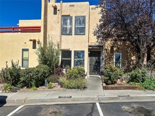 1466 Avenida De Las Americas, Santa Fe, NM 87507