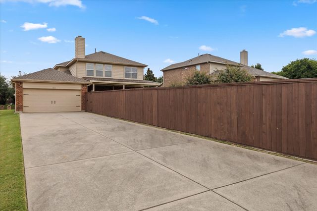 1395 Bay Line Drive, Rockwall, TX 75087