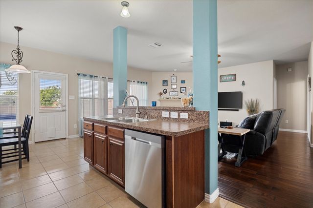 1395 Bay Line Drive, Rockwall, TX 75087