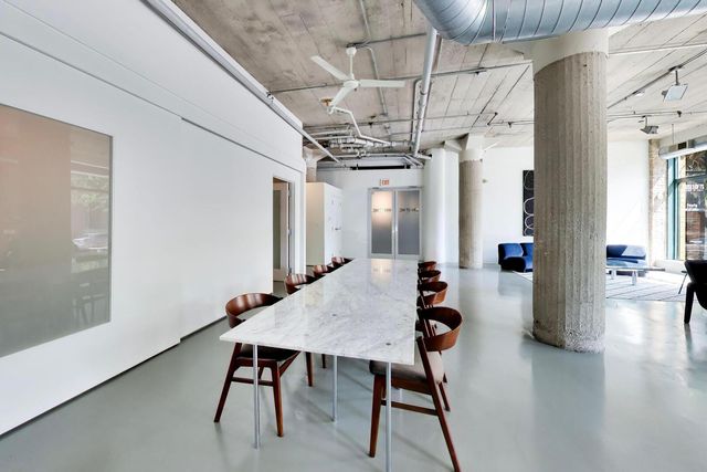 110 N PEORIA Street, Chicago, IL 60607