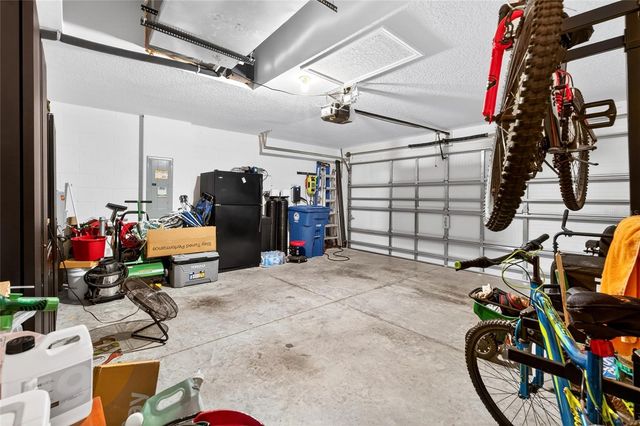 6647 REDBAY DRIVE, Brooksville, FL 34602