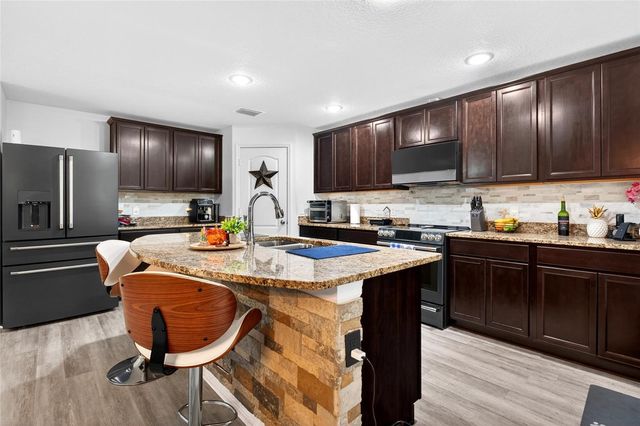 6647 REDBAY DRIVE, Brooksville, FL 34602