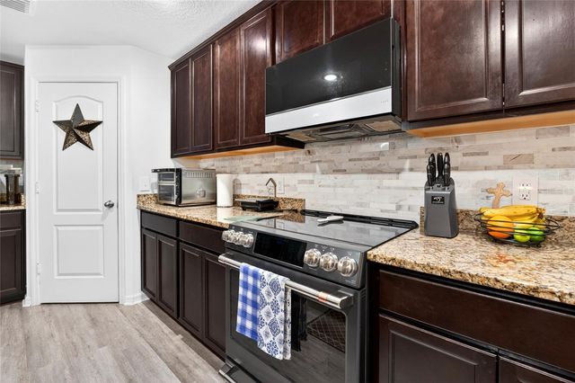 6647 REDBAY DRIVE, Brooksville, FL 34602