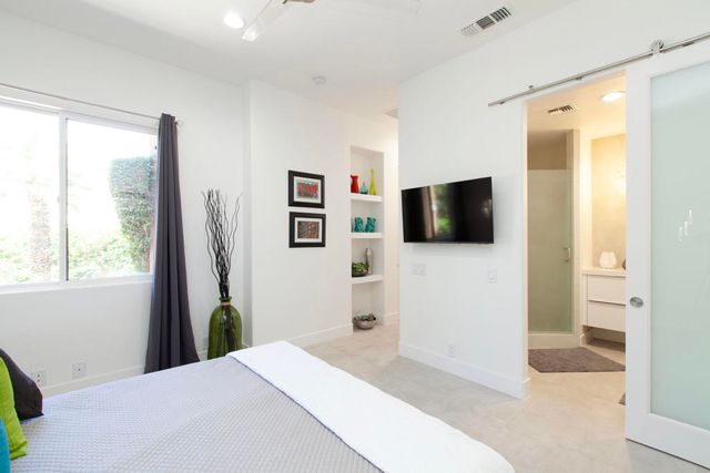 49700 Mission Drive W, La Quinta, CA 92253