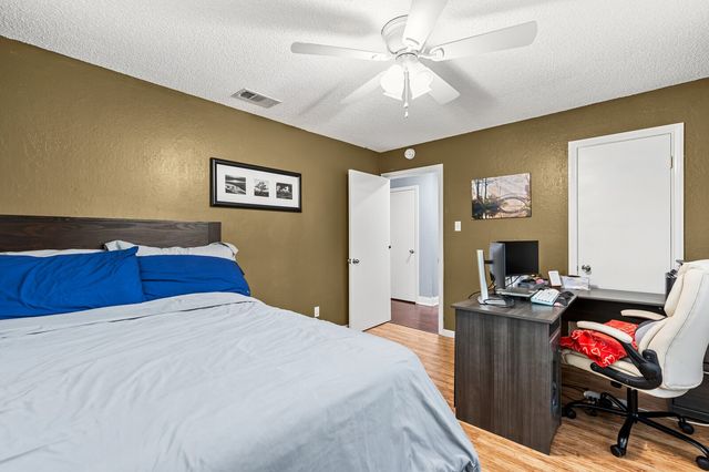 420 Brookwood Drive, Woodway, TX 76712