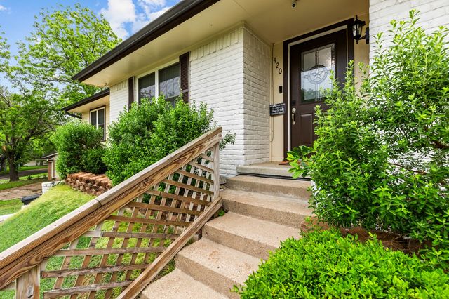 420 Brookwood Drive, Woodway, TX 76712