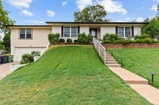 420 Brookwood Drive, Woodway, TX 76712
