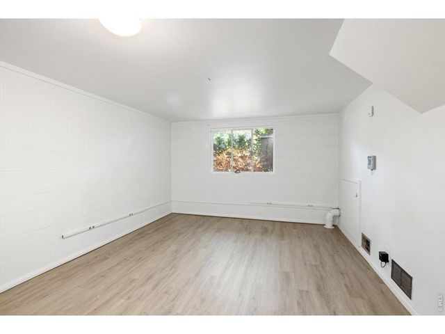 4256 Graham Ct, Boulder, CO 80305