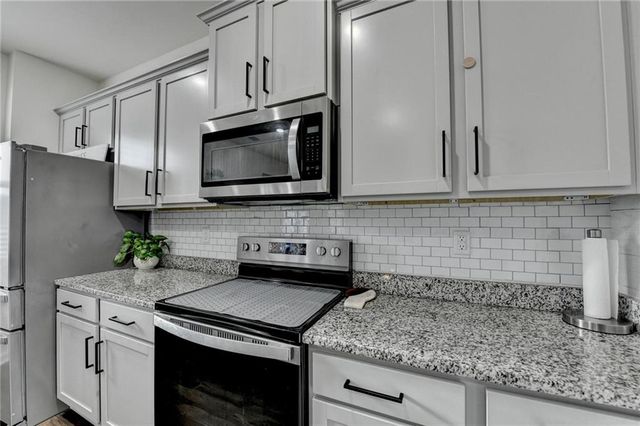 86 Canyon Ferry Way, Hoschton, GA 30548