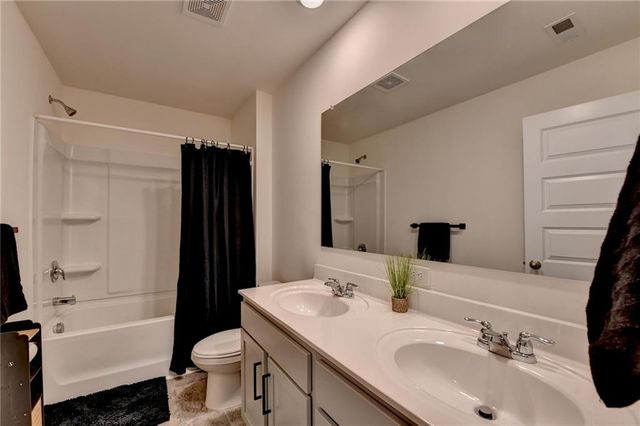 86 Canyon Ferry Way, Hoschton, GA 30548