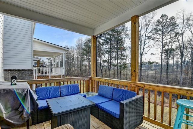 86 Canyon Ferry Way, Hoschton, GA 30548