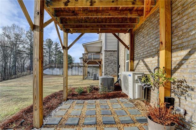 86 Canyon Ferry Way, Hoschton, GA 30548