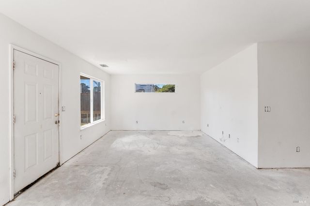 1210 Capitol St, Vallejo, CA 94590