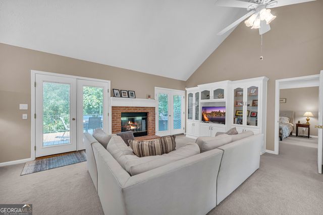 131 Sunrise Drive, Lavonia, GA 30553