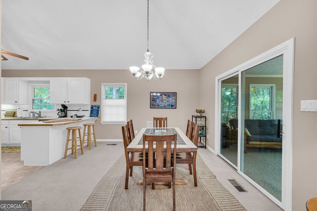 131 Sunrise Drive, Lavonia, GA 30553