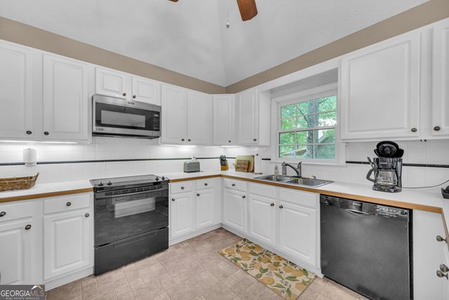 131 Sunrise Drive, Lavonia, GA 30553